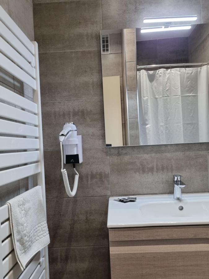 Hotel Ambeille Vue Mer Collioure Kültér fotó