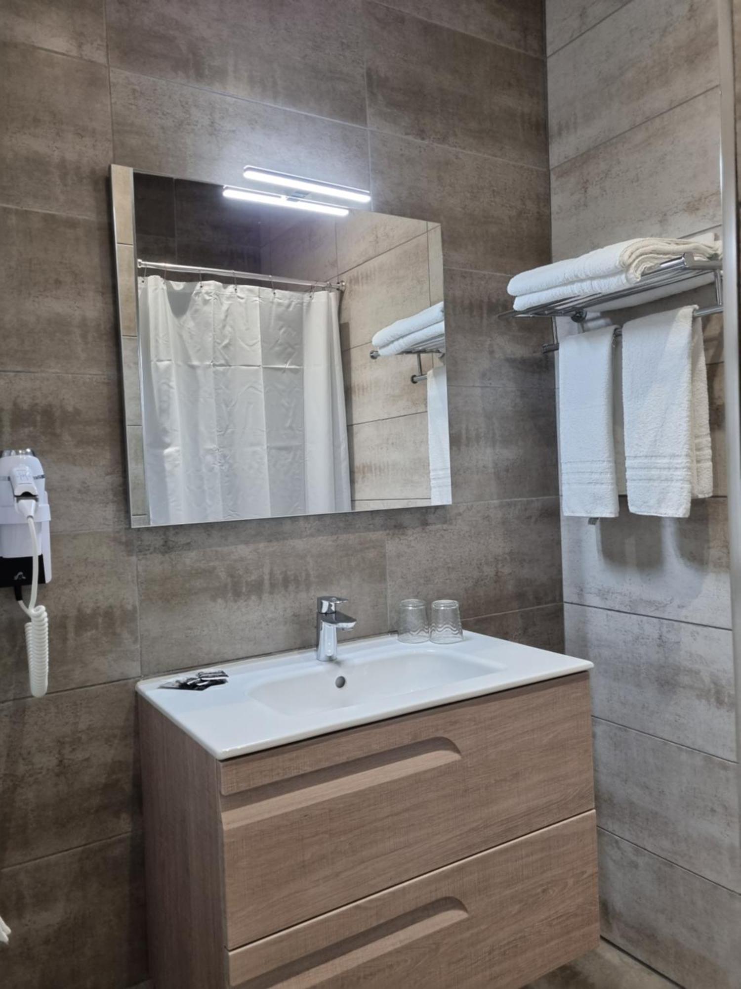 Hotel Ambeille Vue Mer Collioure Kültér fotó